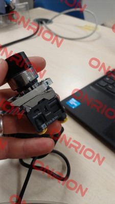 button for 	PXB-B391 Parker